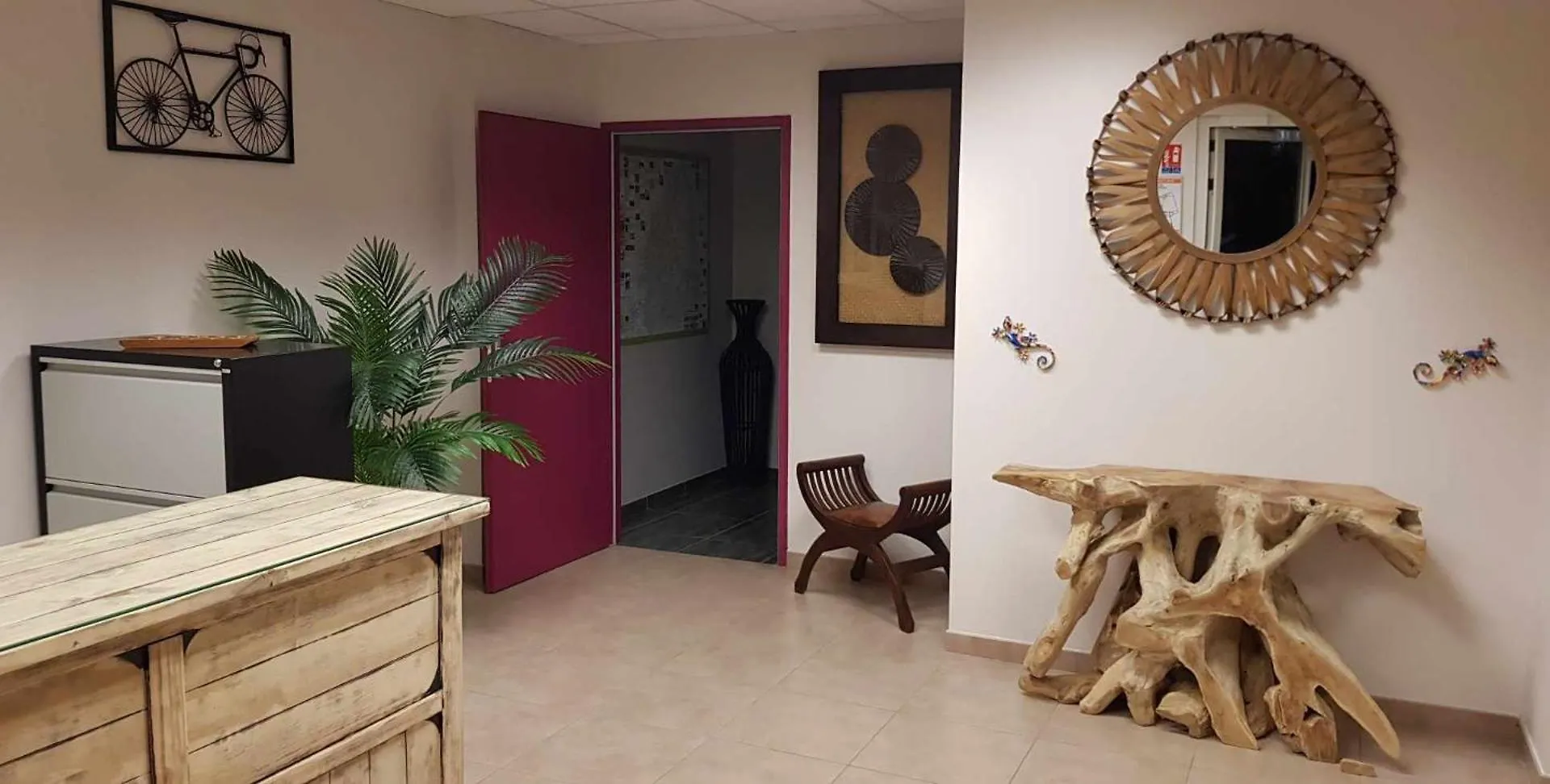 Tikazela - Escale Tournon-Sur-Rhone Hotel France