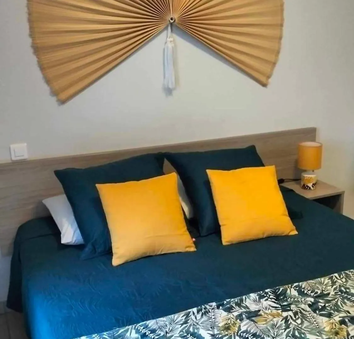 Tikazela - Escale Tournon-Sur-Rhone Hotel